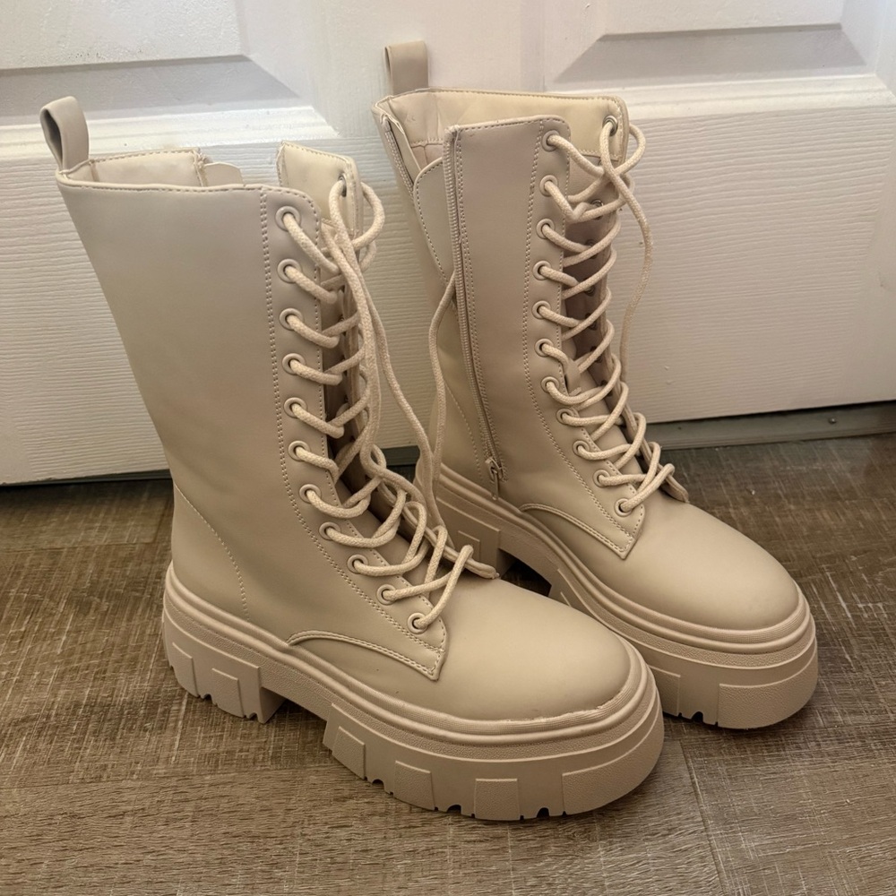 Primark Cream Lace-Up Chunky Combat Boots
